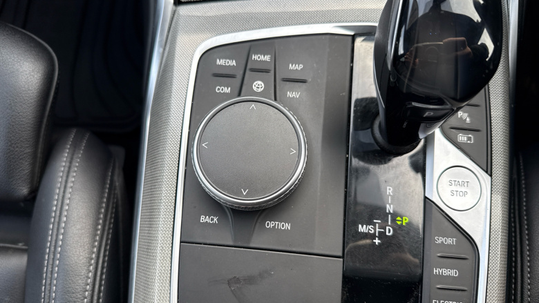 BMW 3 Series 330e M Sport Pro Edition 4dr Step Auto Saloon